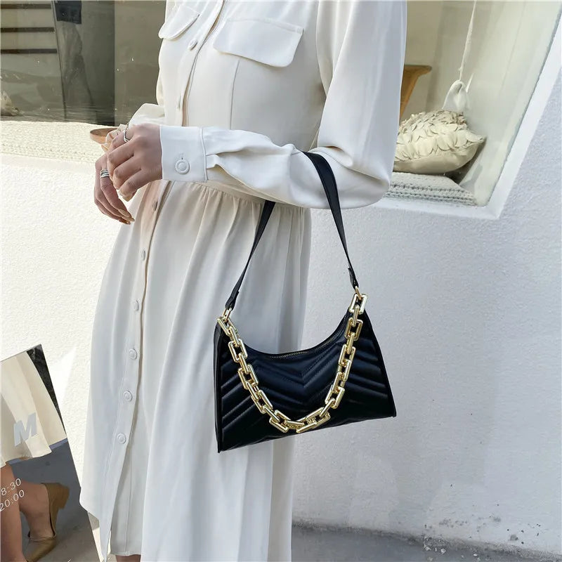 2023 Hand-carried Women's Bag Bridal Bag Women's Fashion Korean Version Rhombus Armpit Bag Chain Handbag Shoulder Bag Satchel