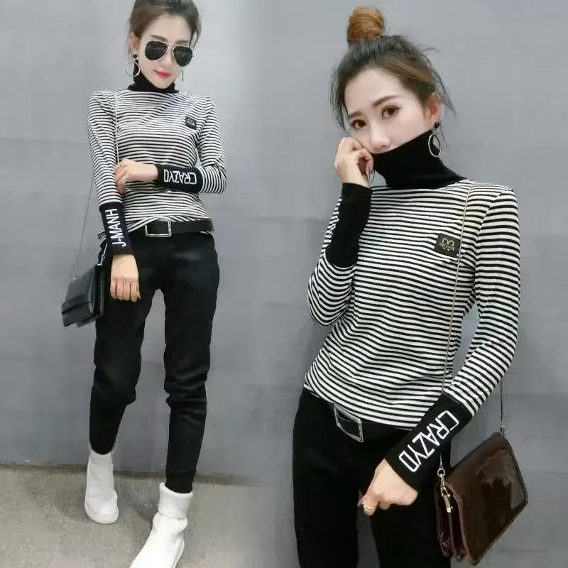 Tshirt Turtleneck 2023 Woman T-shirt Black Clothing Striped Slim Top for Women Funny Kpop Cool Luxury High Quality Novelties Tee