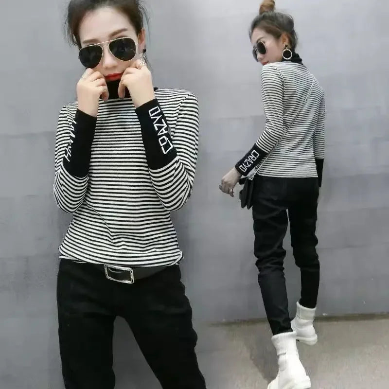 Tshirt Turtleneck 2023 Woman T-shirt Black Clothing Striped Slim Top for Women Funny Kpop Cool Luxury High Quality Novelties Tee