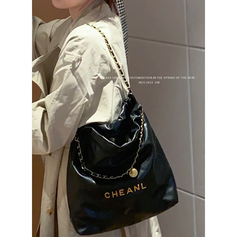 Chain Hand Bags for Women Soft Leather Large Capacity Tote Handbag 2023 New Korean Fashion Letter Sac Bandoulière Luxury Bag