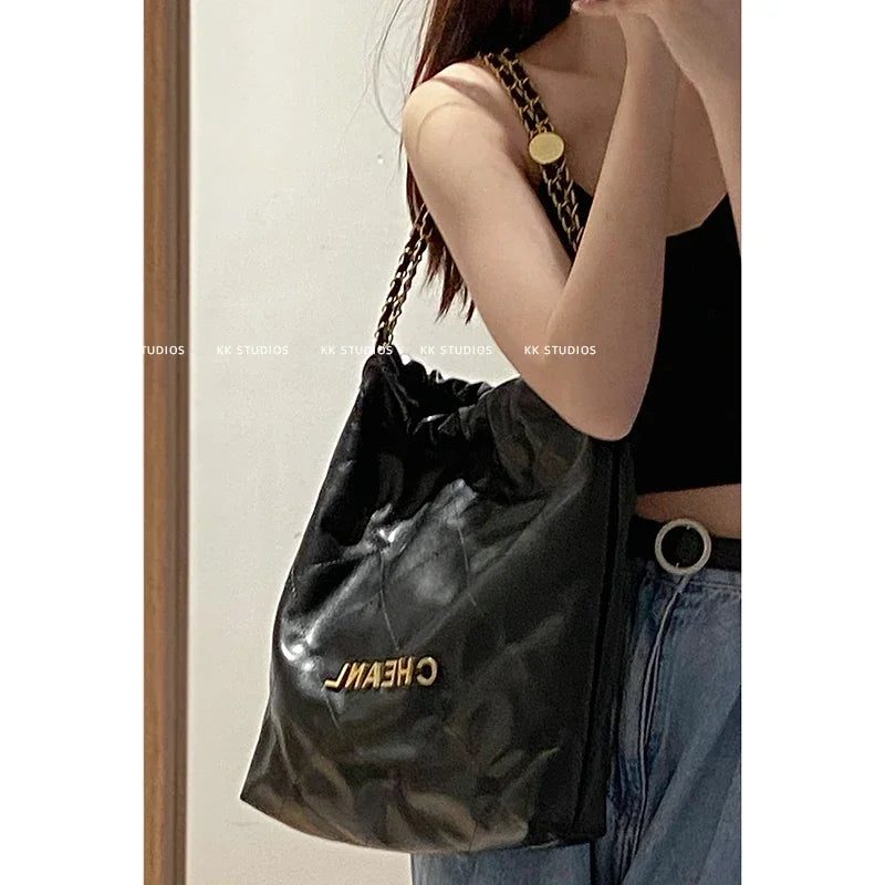 Chain Hand Bags for Women Soft Leather Large Capacity Tote Handbag 2023 New Korean Fashion Letter Sac Bandoulière Luxury Bag